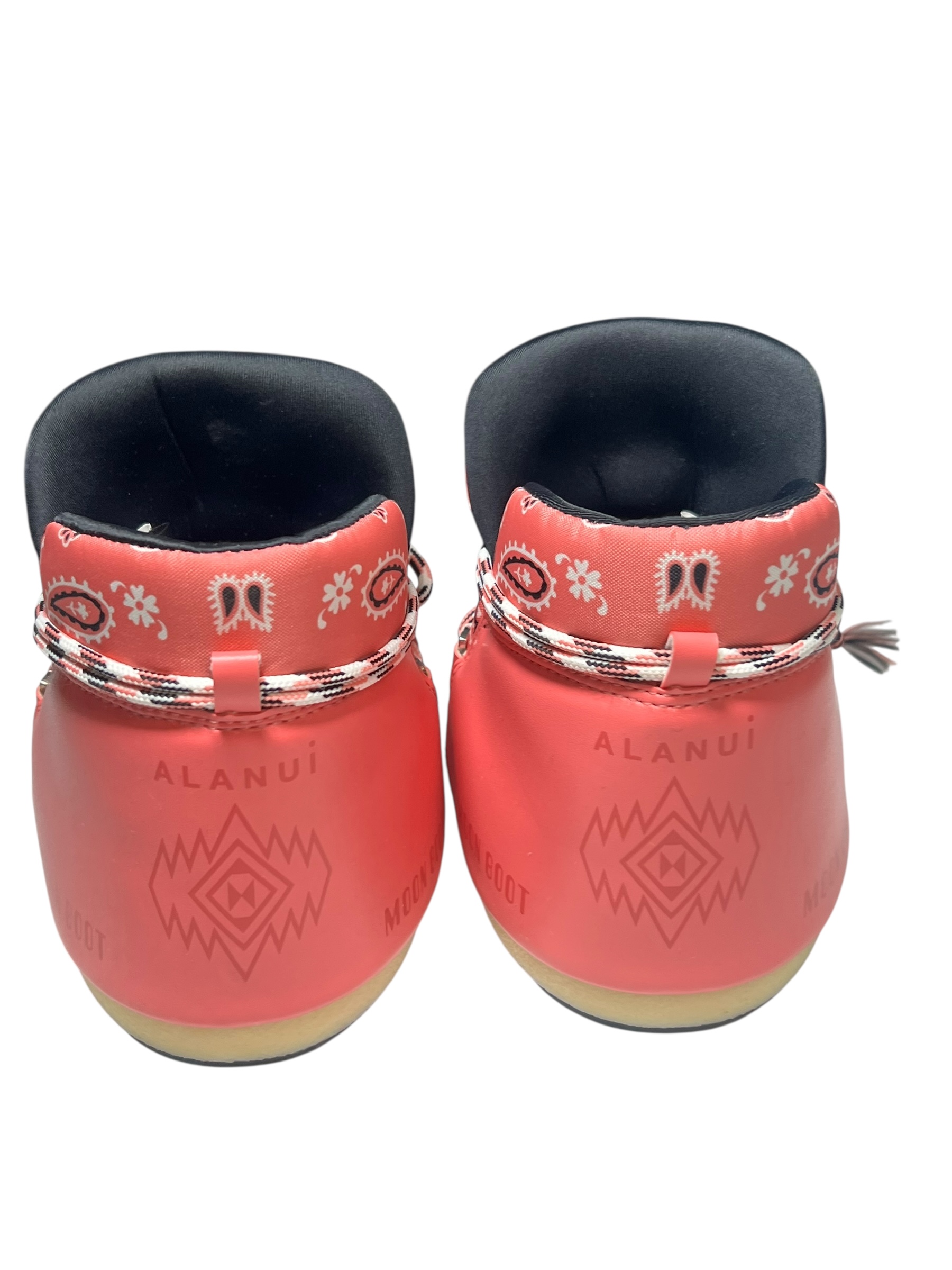 Moonboots Alanui | Marché LOOP