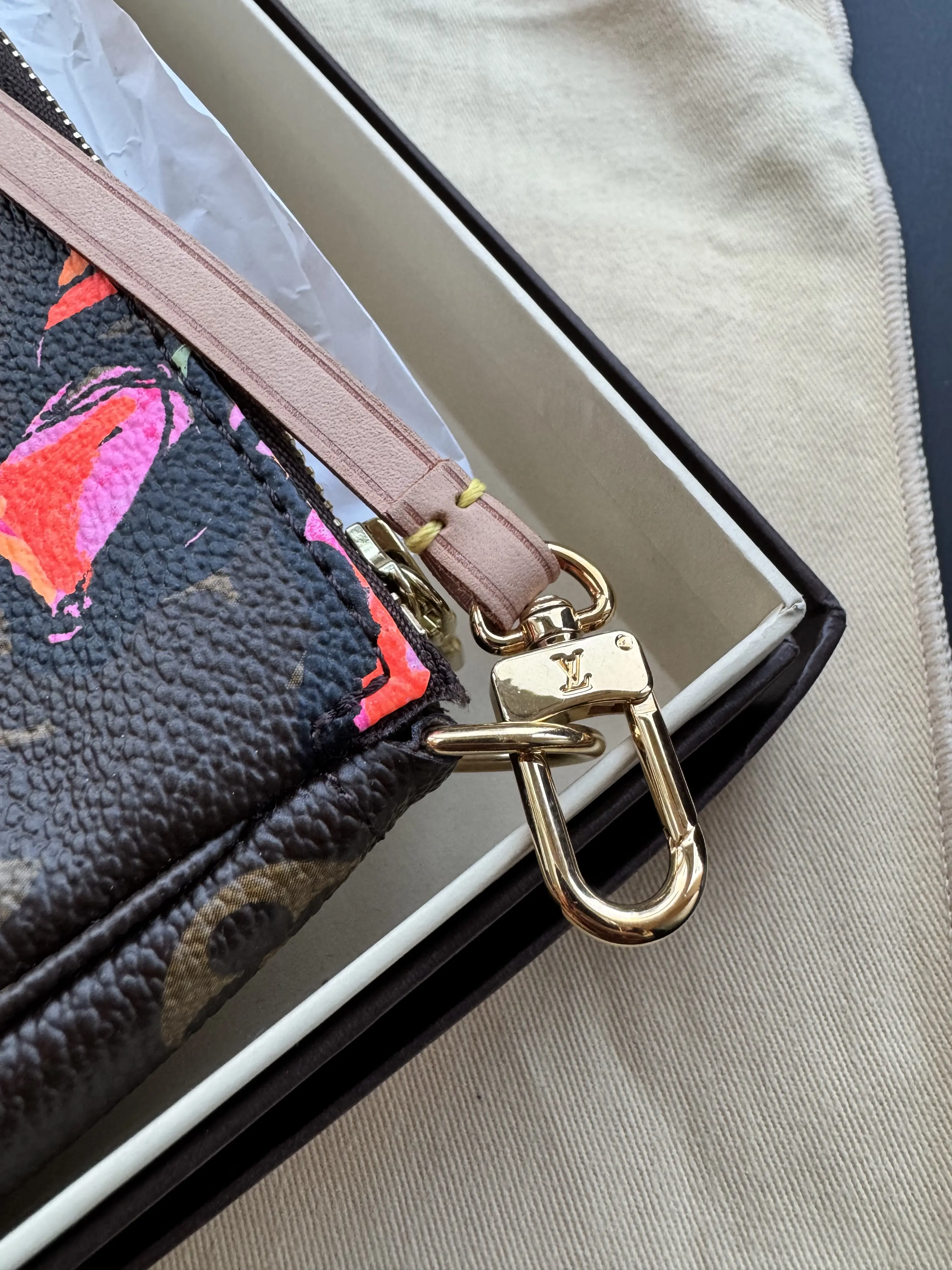 Louis Vuitton x Stephane Sprouse | Marché LOOP