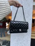 Chanel Double Flap Medium in Patentleder
