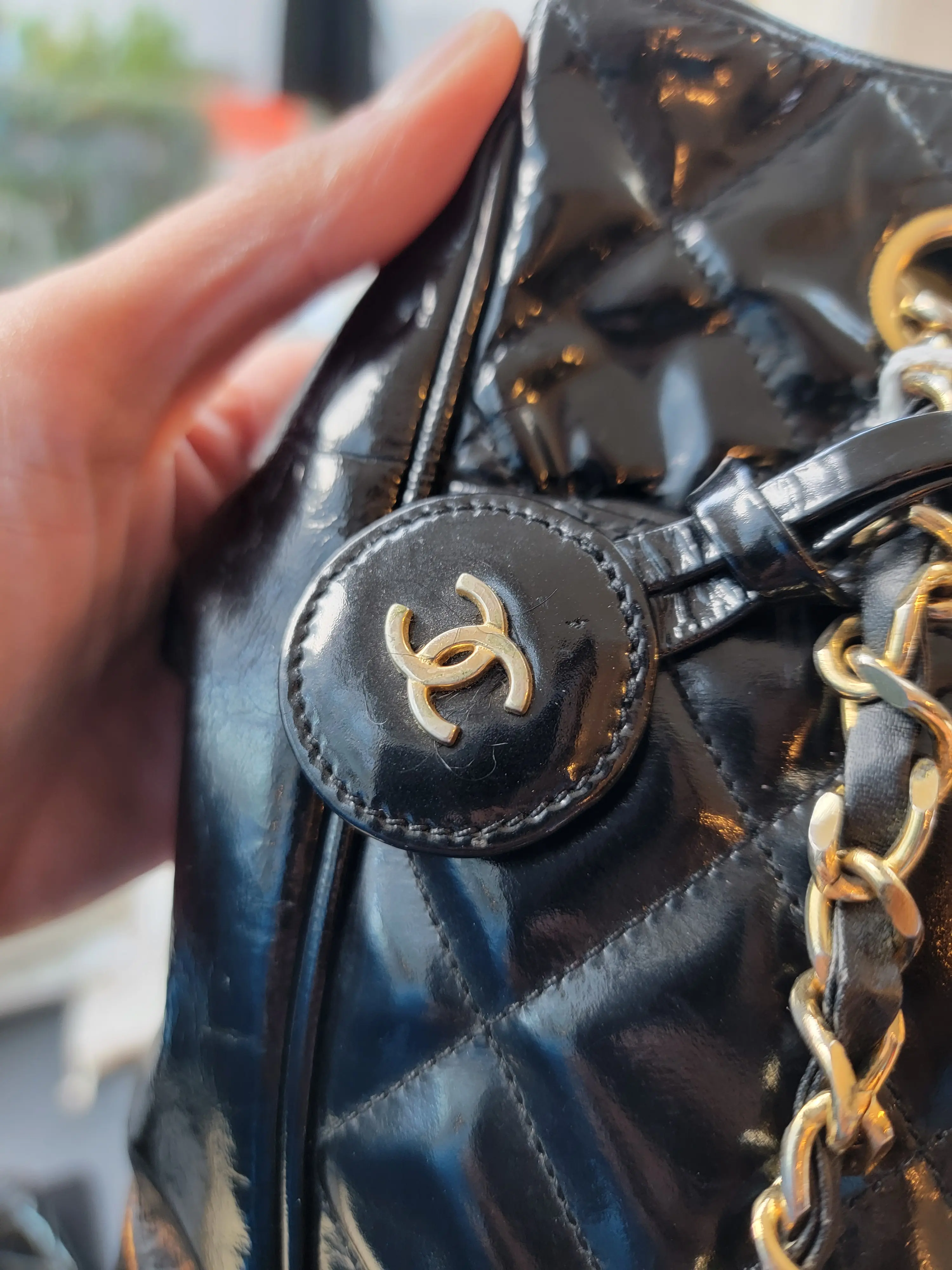 Chanel Shopper Lackleder | Marché LOOP