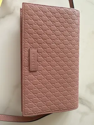 Gucci Clutch rosa | Marché LOOP