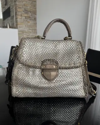 PRADA Tasche | LOOP-Marktplatz