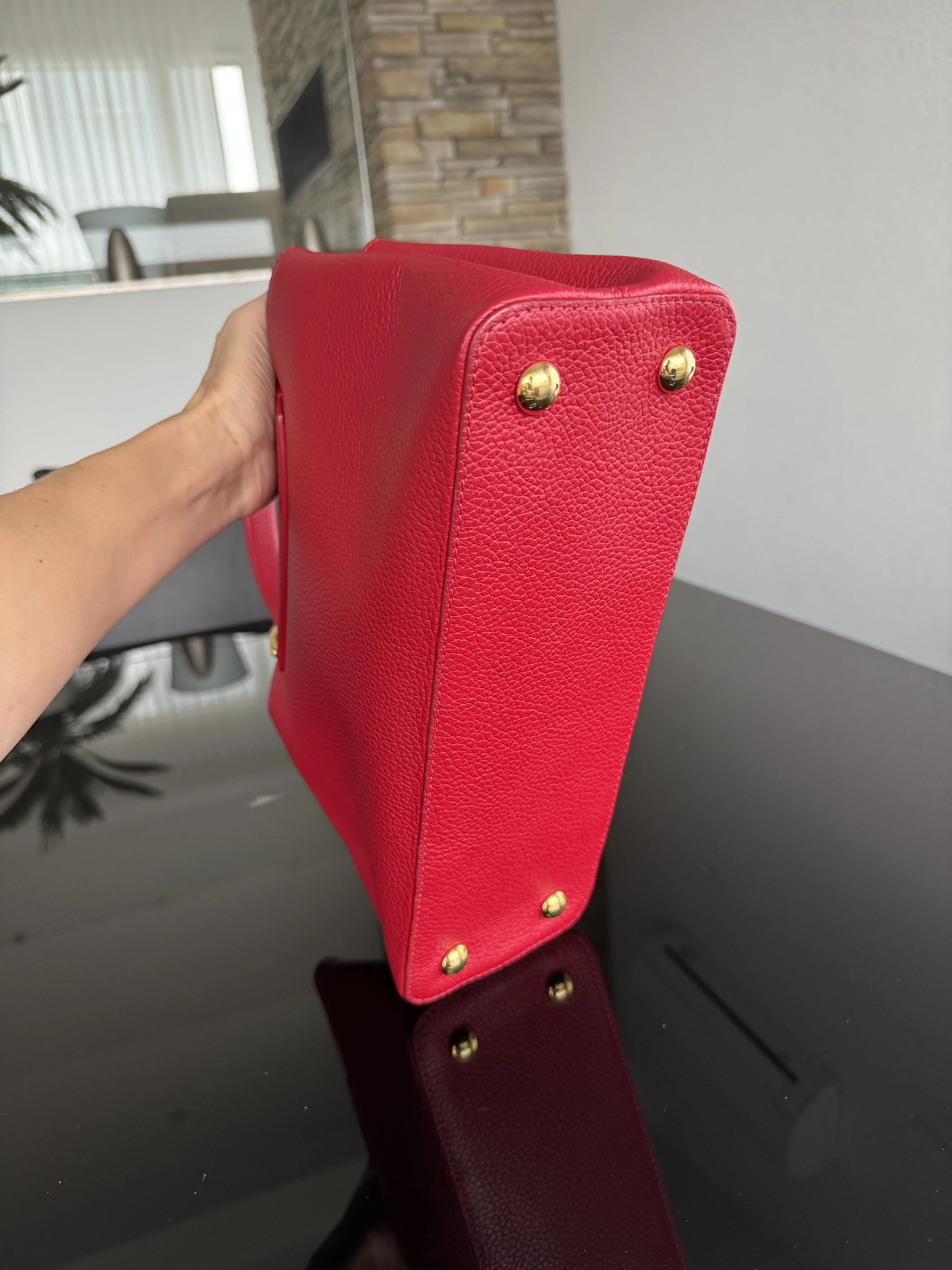 LOUIS VUITTON Capucines PM | LOOP-Marktplatz