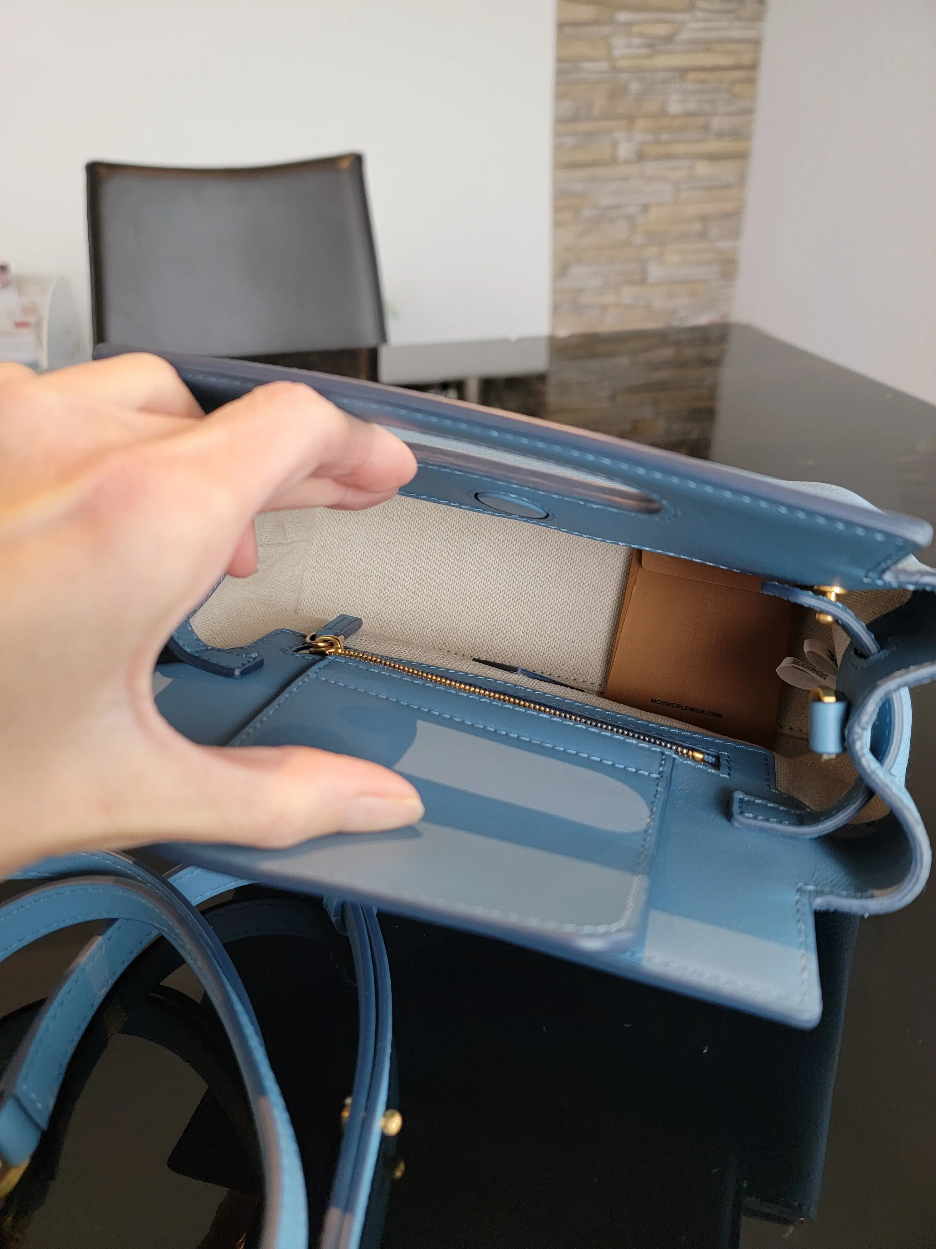MCM Mini Soft Diamond Tote | LOOP-Marktplatz