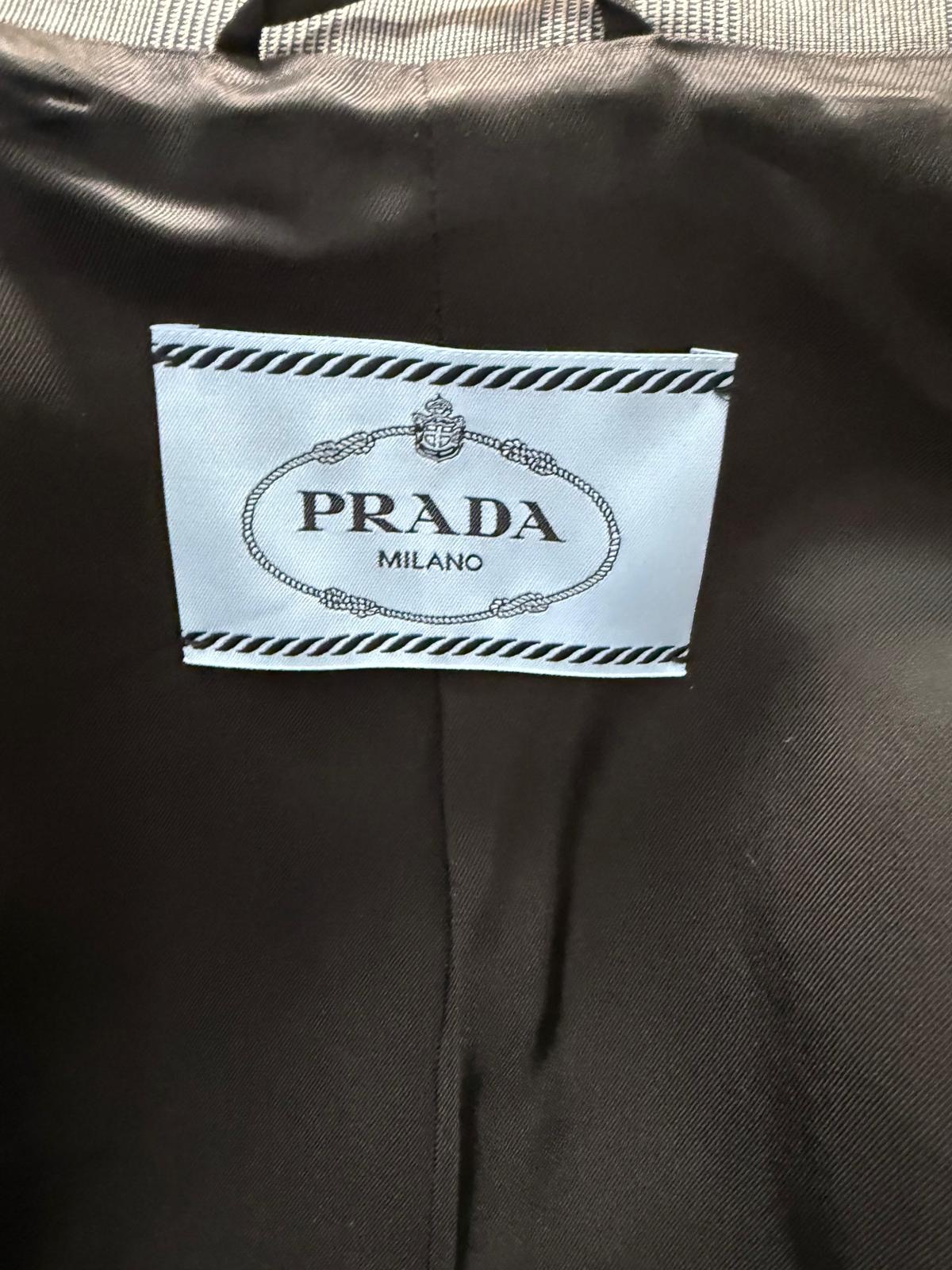 Prada blazer | LOOP-Marktplatz