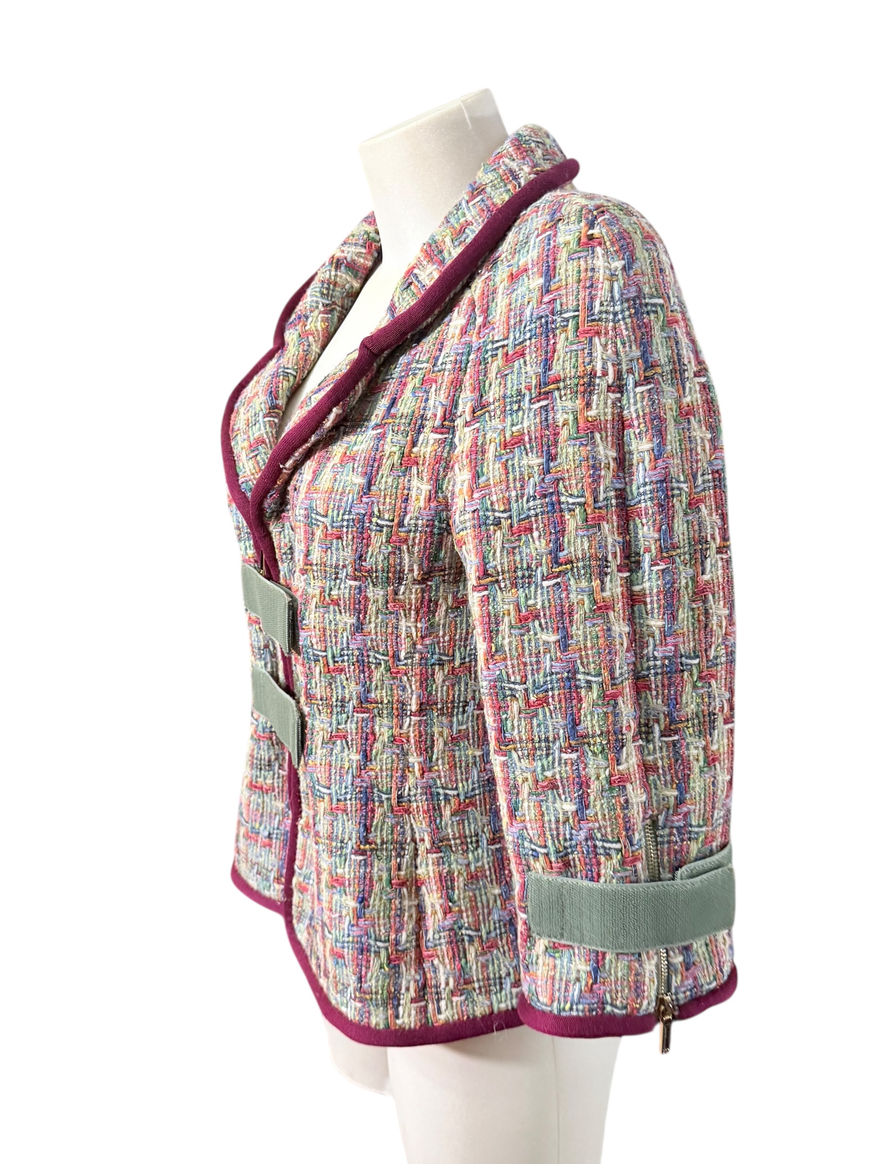 Chanel jacket | Marché LOOP