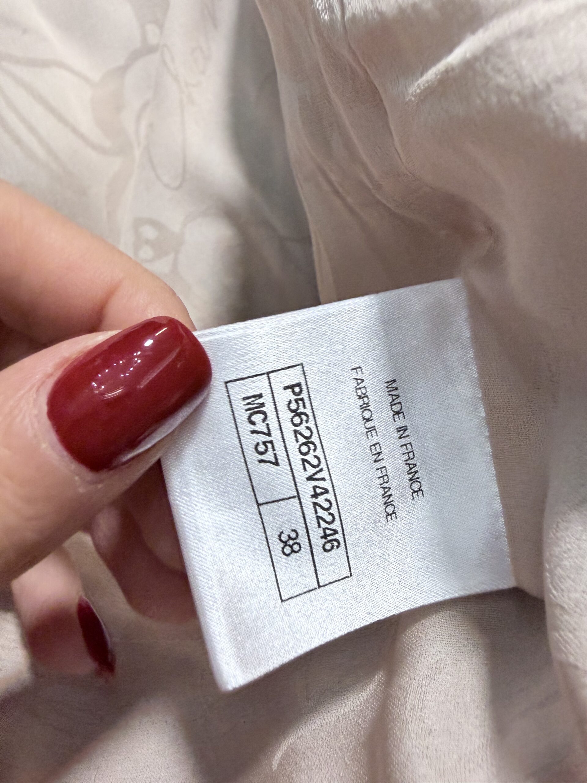 Chanel jacket | Marché LOOP