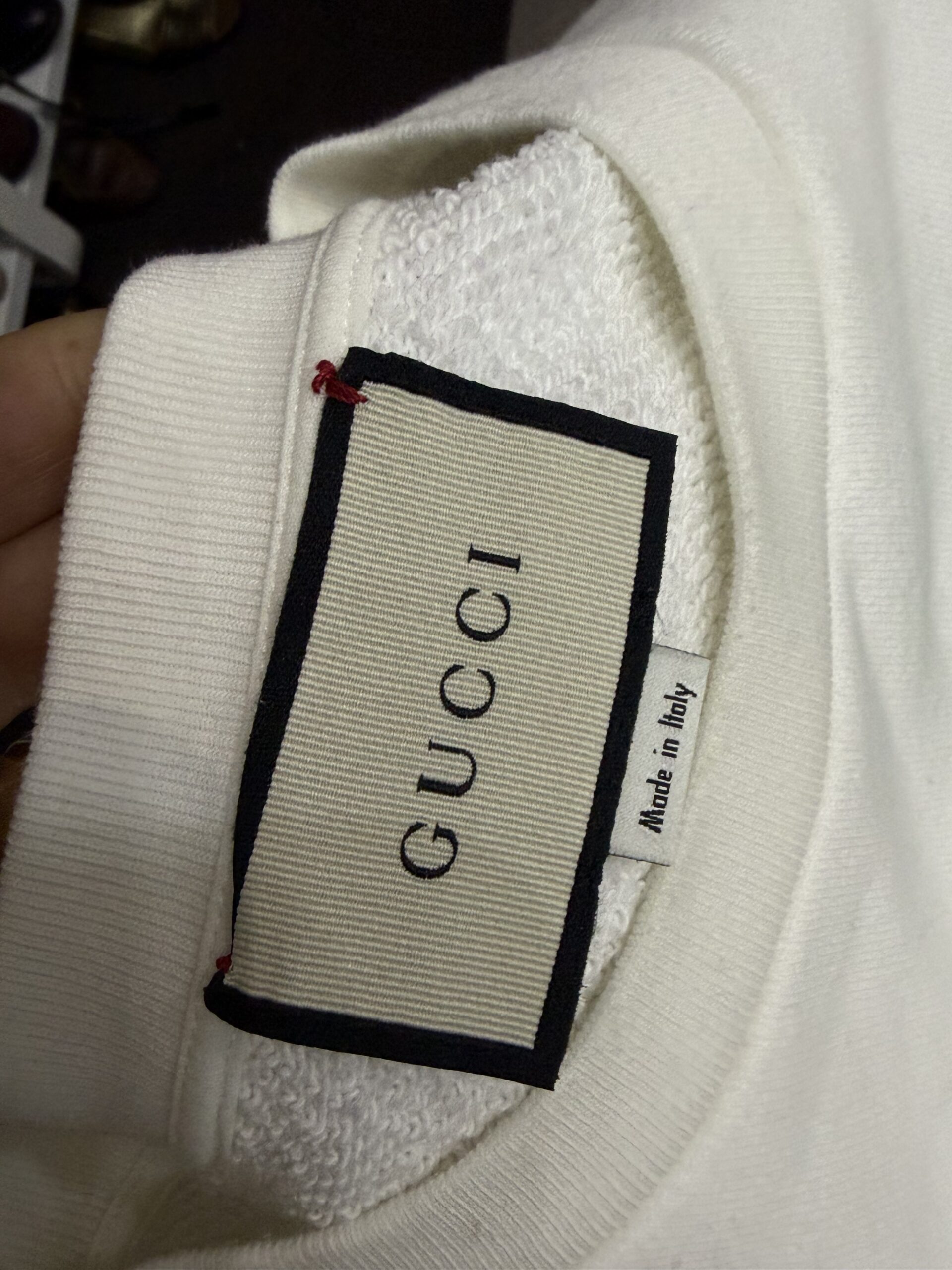 Gucci sweater | LOOP Marketplace