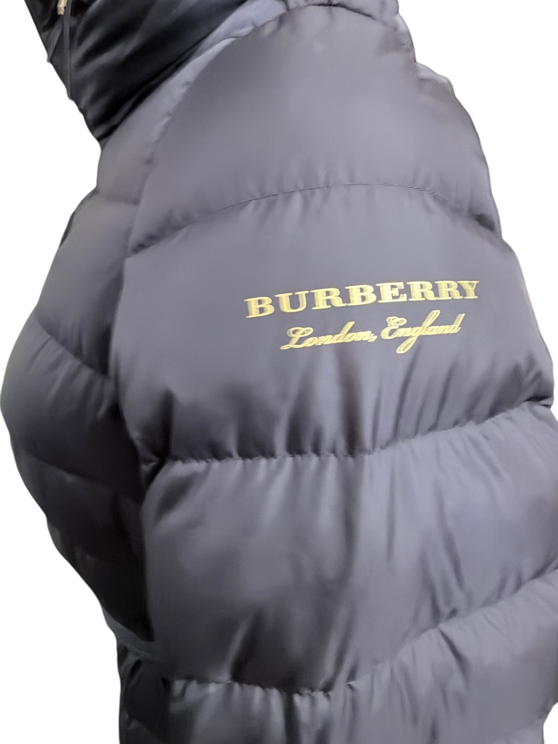 Burberry down jacket | Marché LOOP