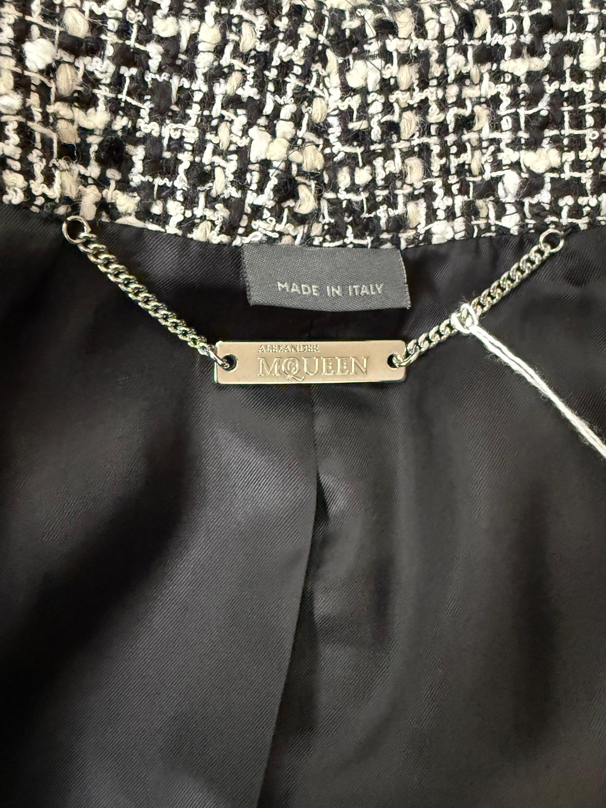 Alexander McQueen jacket | Marché LOOP