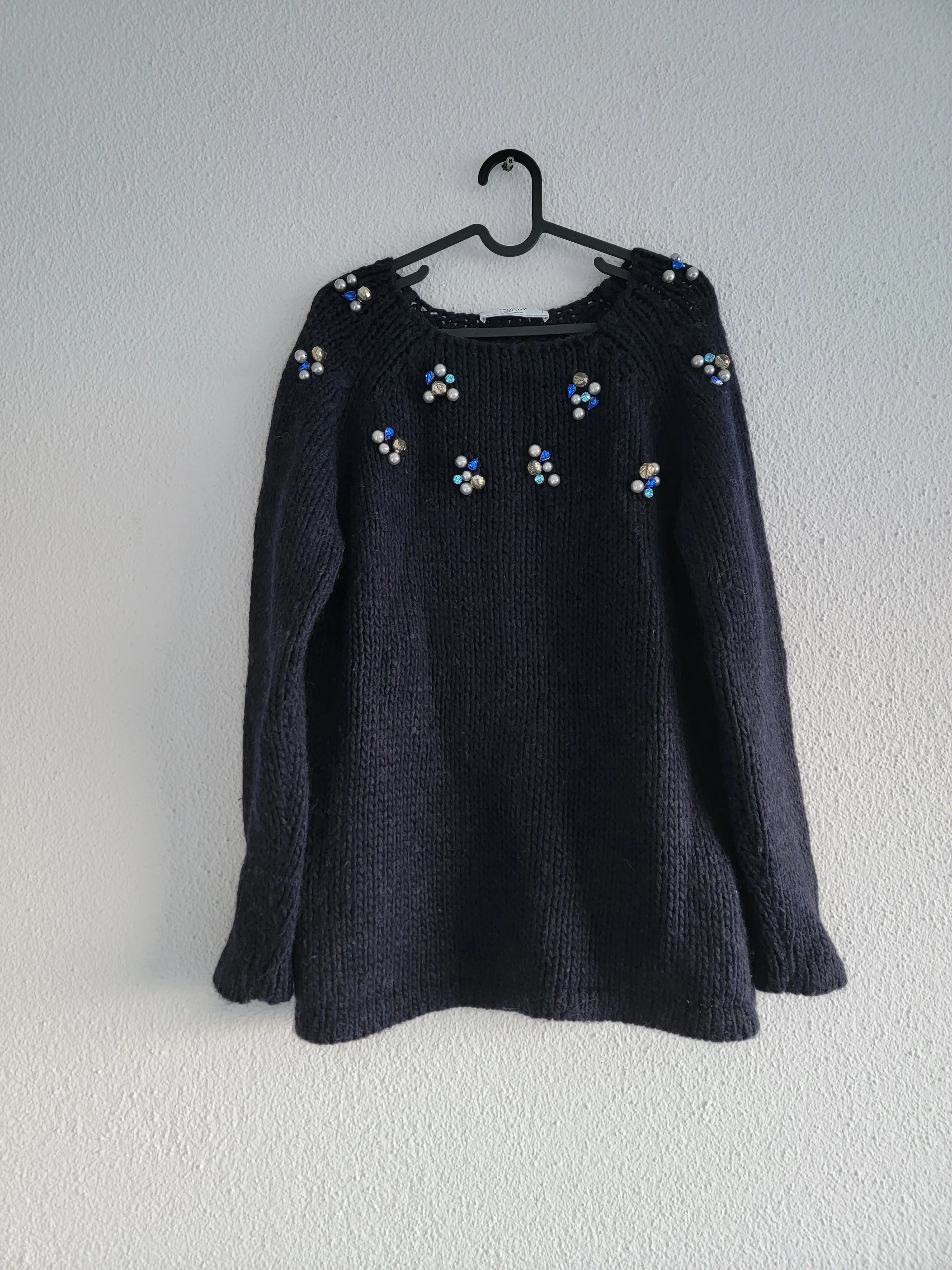 Blugirl Pulli mit Stein Applikation | LOOP-Marktplatz