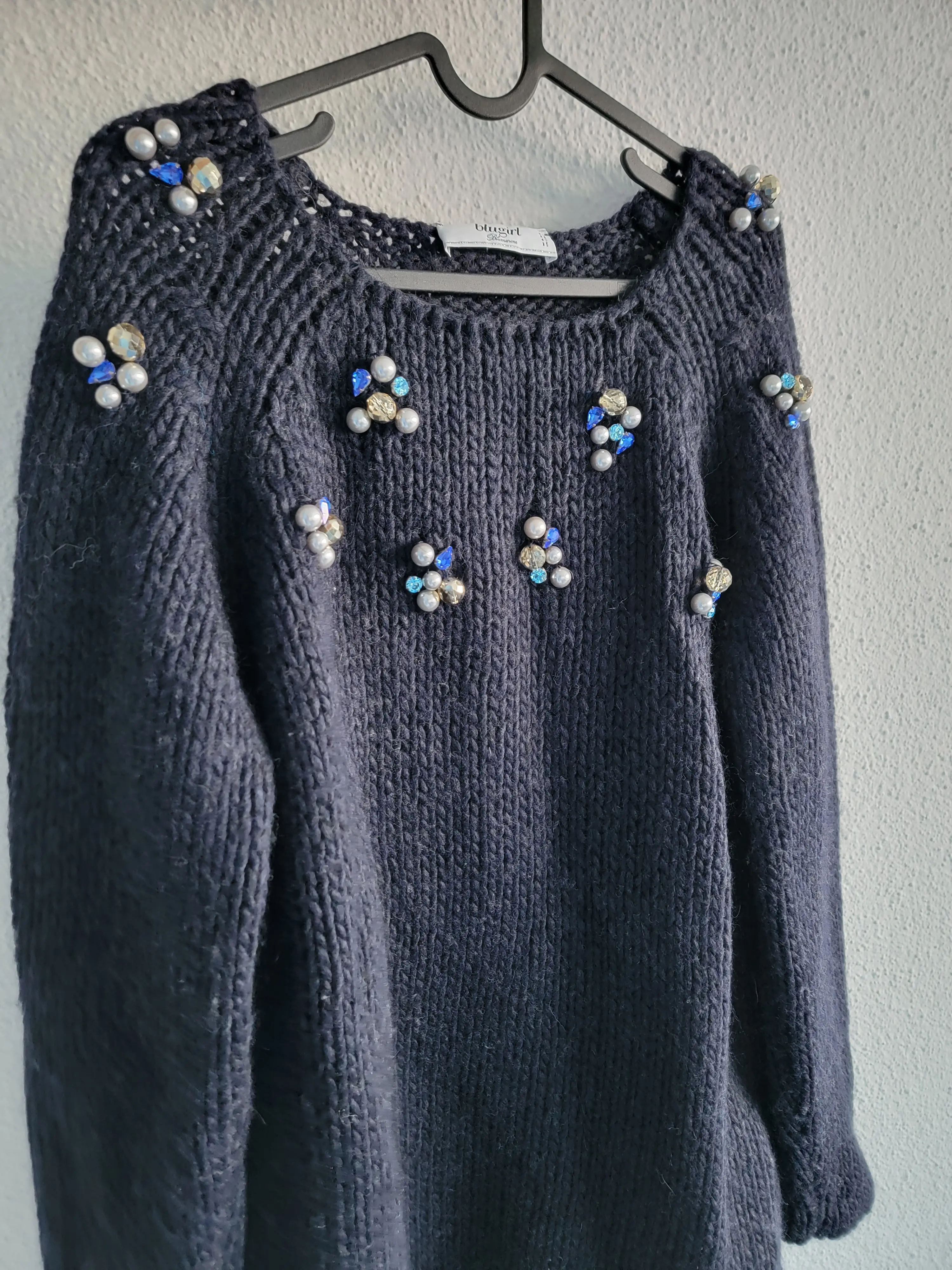 Blugirl Pulli mit Stein Applikation | LOOP-Marktplatz
