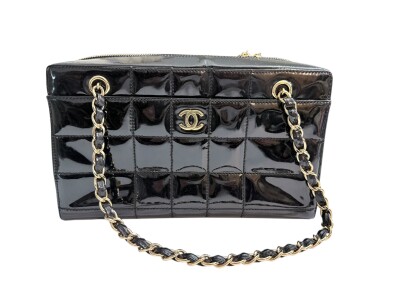 Chanel bag | LOOP-Marktplatz