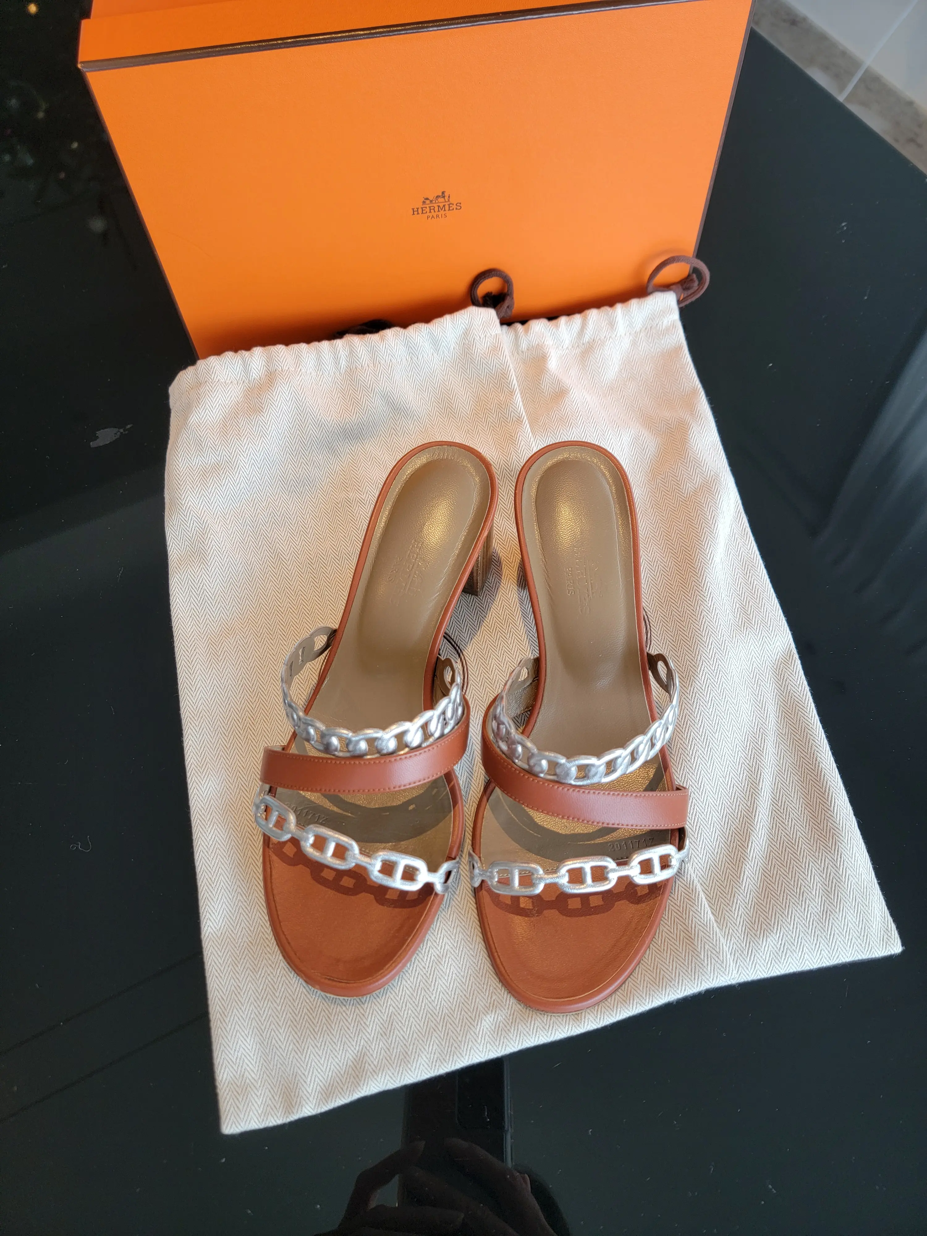 HERMES chain d'ancre Sandalen | LOOP-Marktplatz
