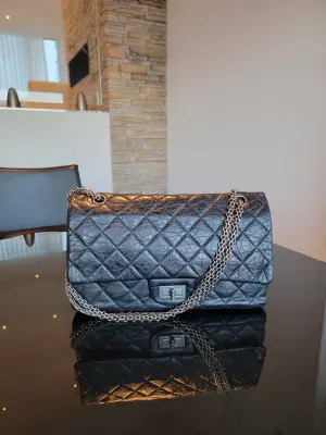 CHANEL Large Reissue 2.55 schwarz | LOOP-Marktplatz