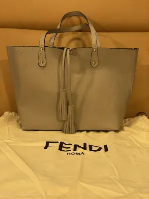 FENDI Shopper / Tote Bag in Grey | LOOP-Marktplatz