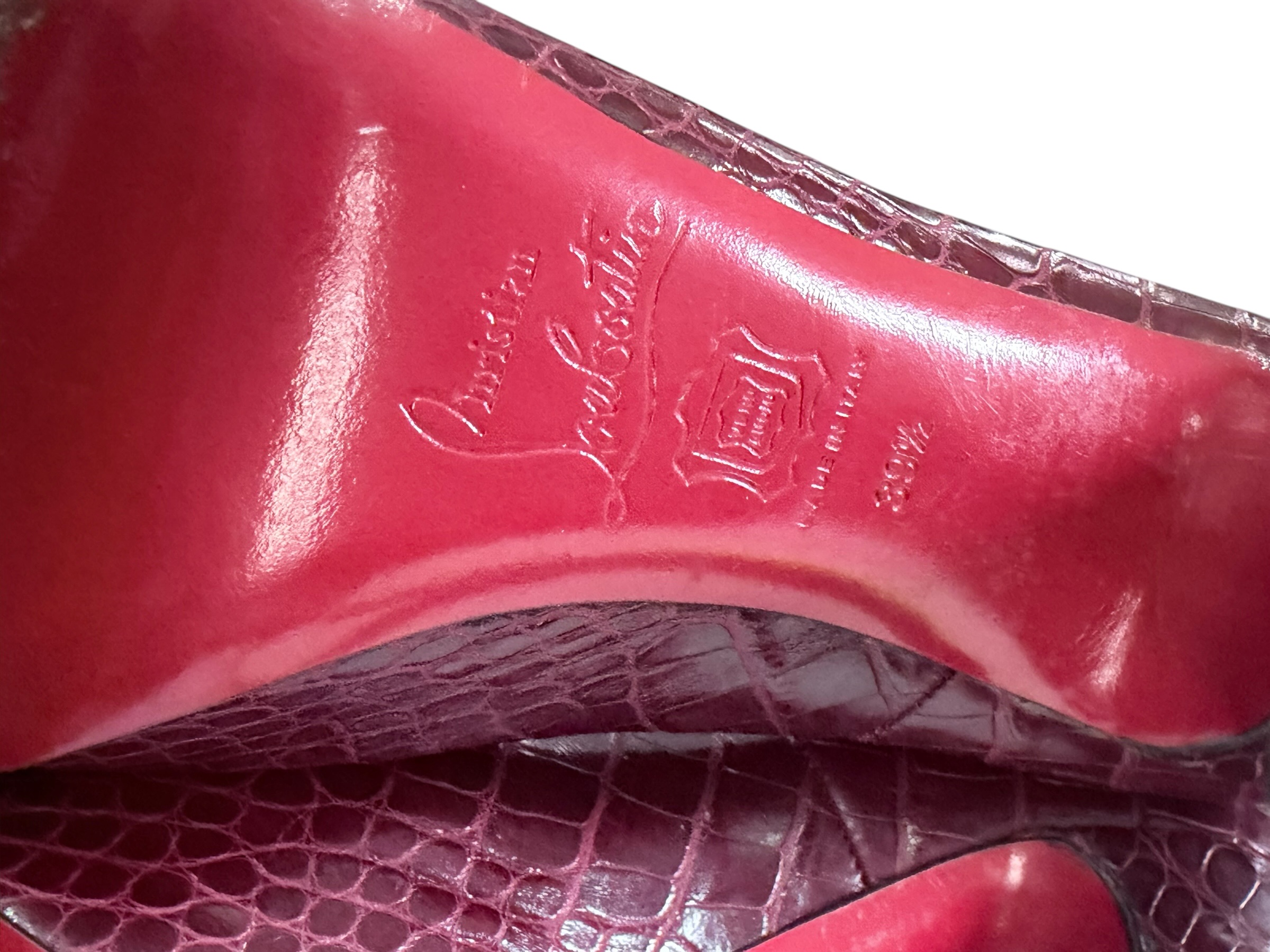 Louboutin high heels | Marché LOOP