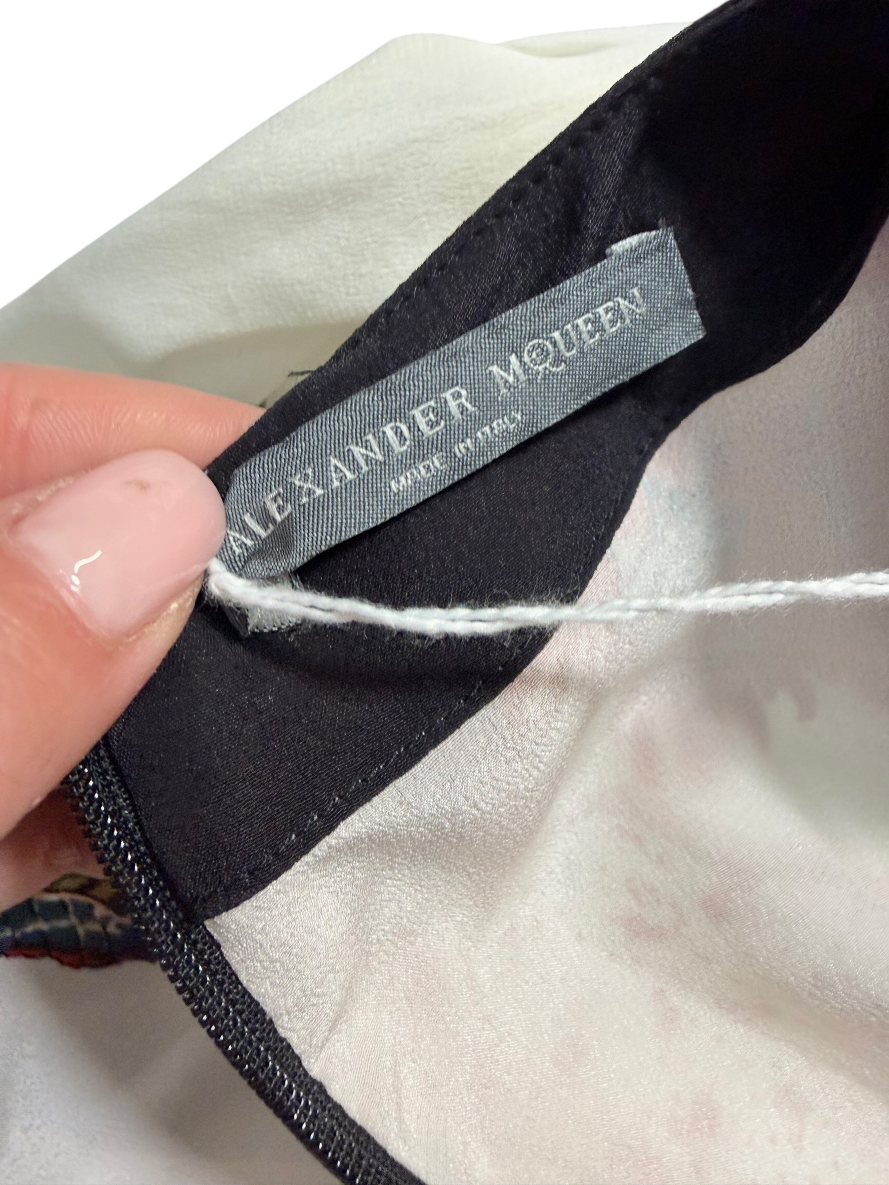 Dress by Alexander McQueen | Marché LOOP