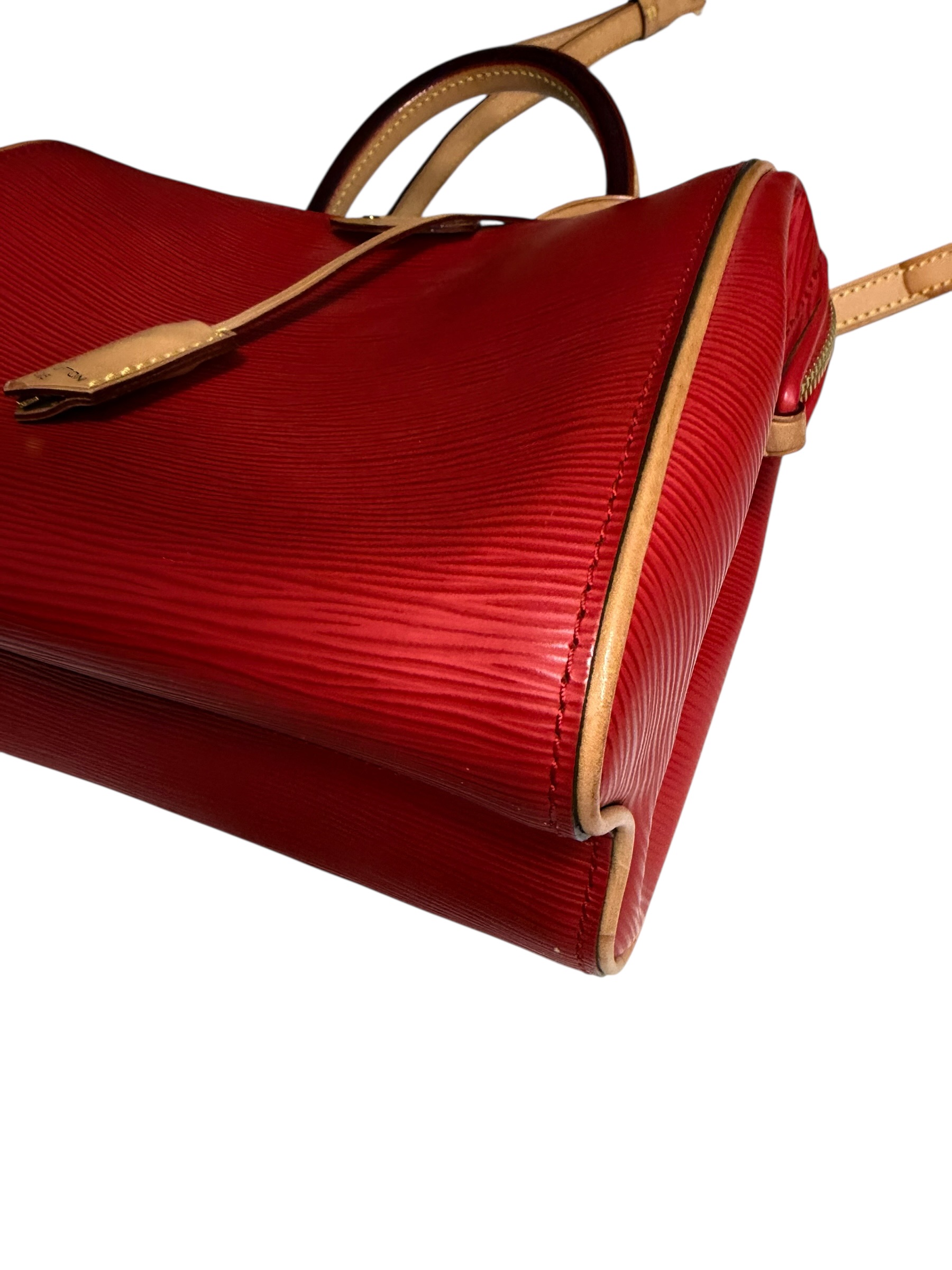 Louis Vuitton bag | Marché LOOP