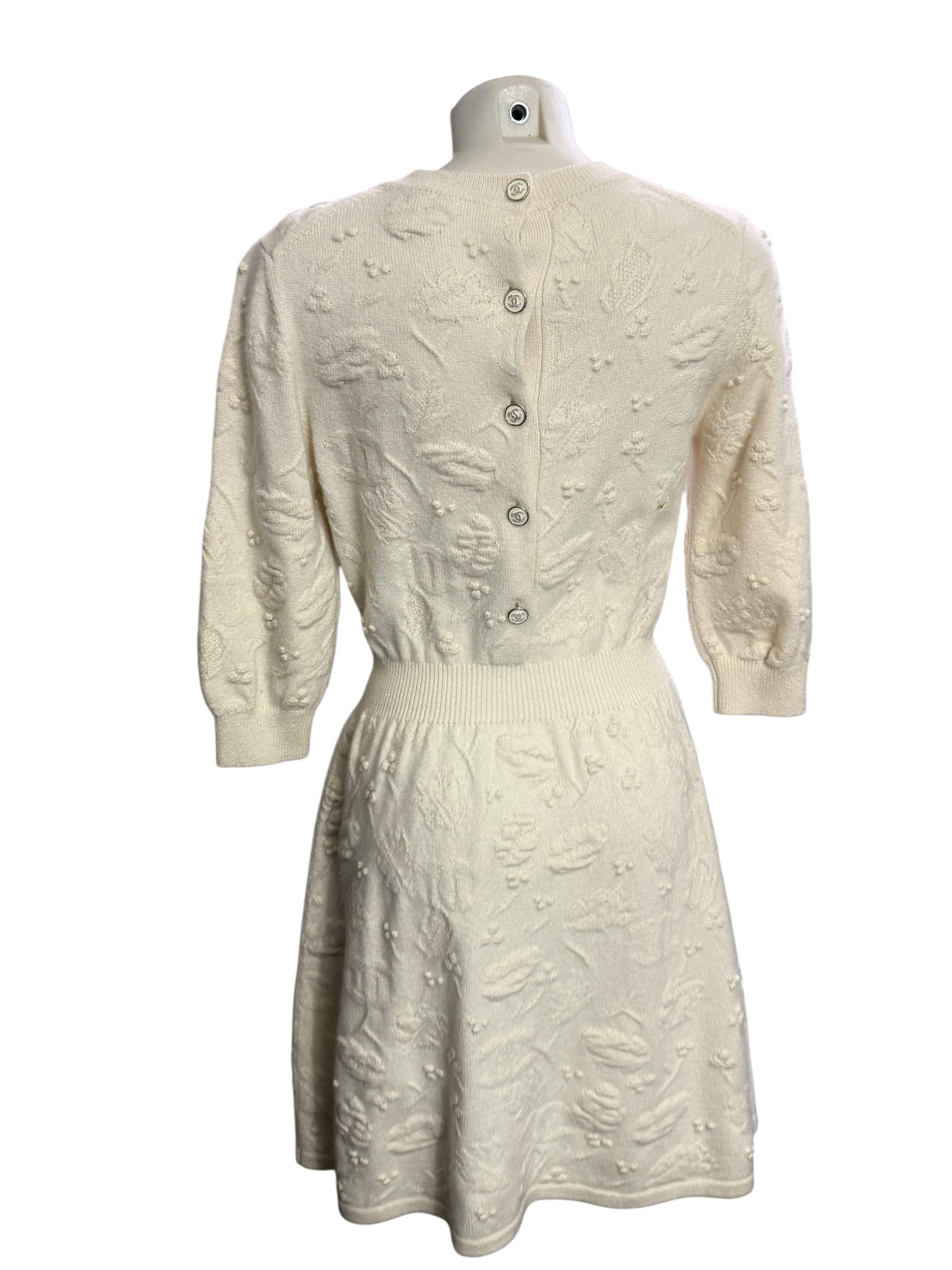Chanel dress | Marché LOOP