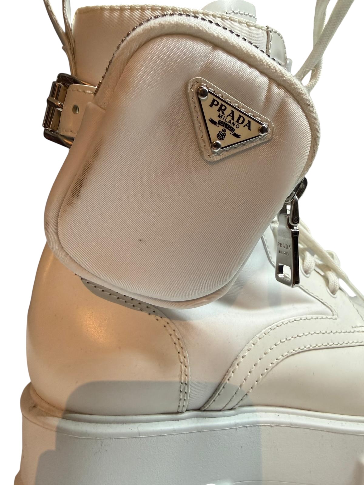 Prada Monolith ankle boots | LOOP-Marktplatz