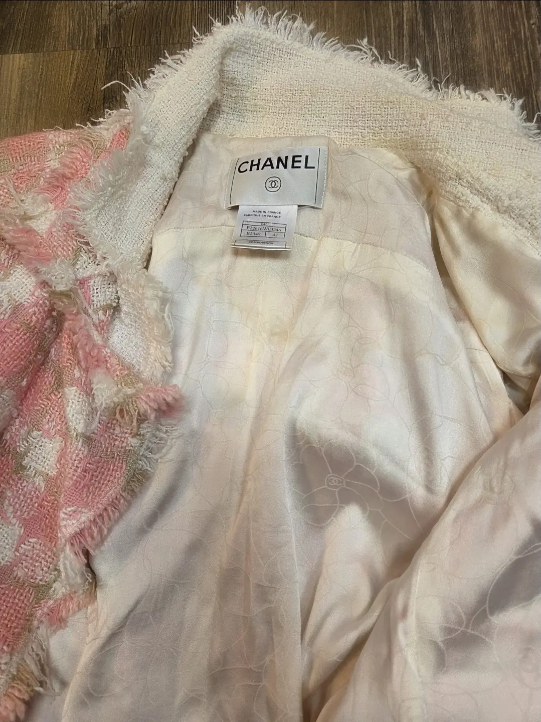 CHANEL Tweed jacket | Marché LOOP
