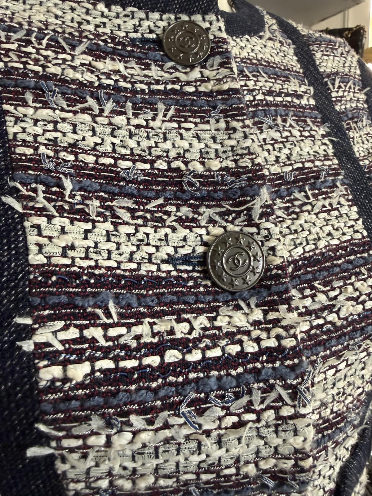 Veste Chanel | Marché LOOP