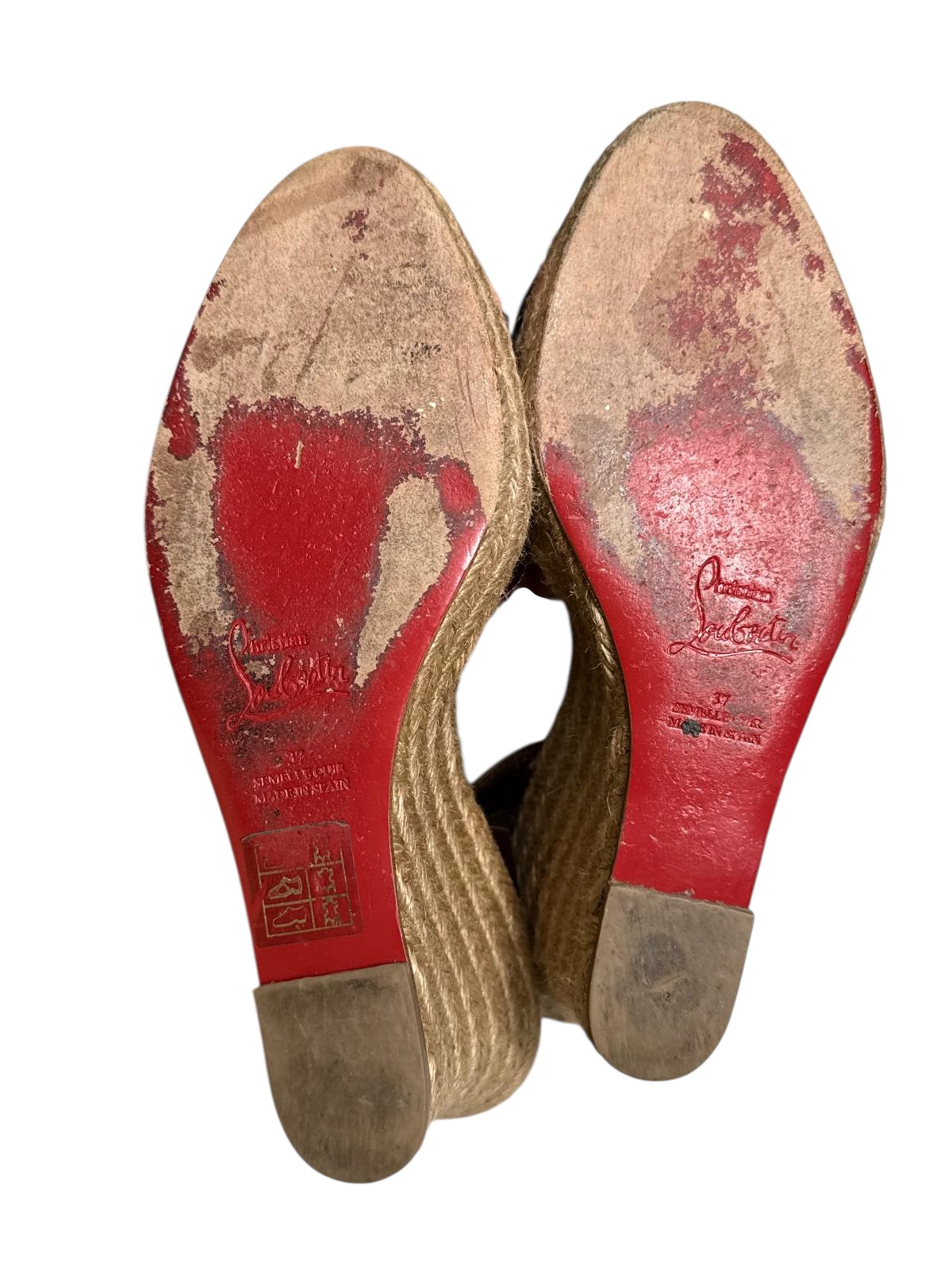 Louboutin sandals | Marché LOOP