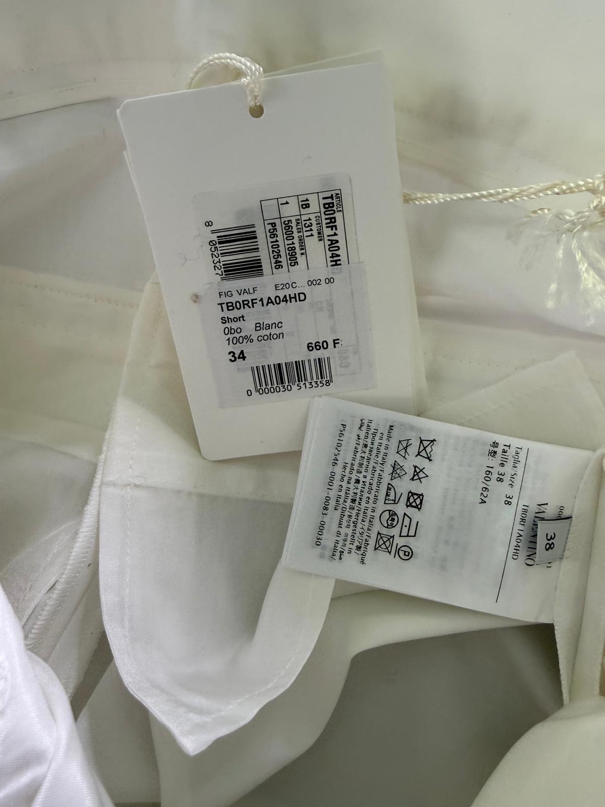 Short Valentino