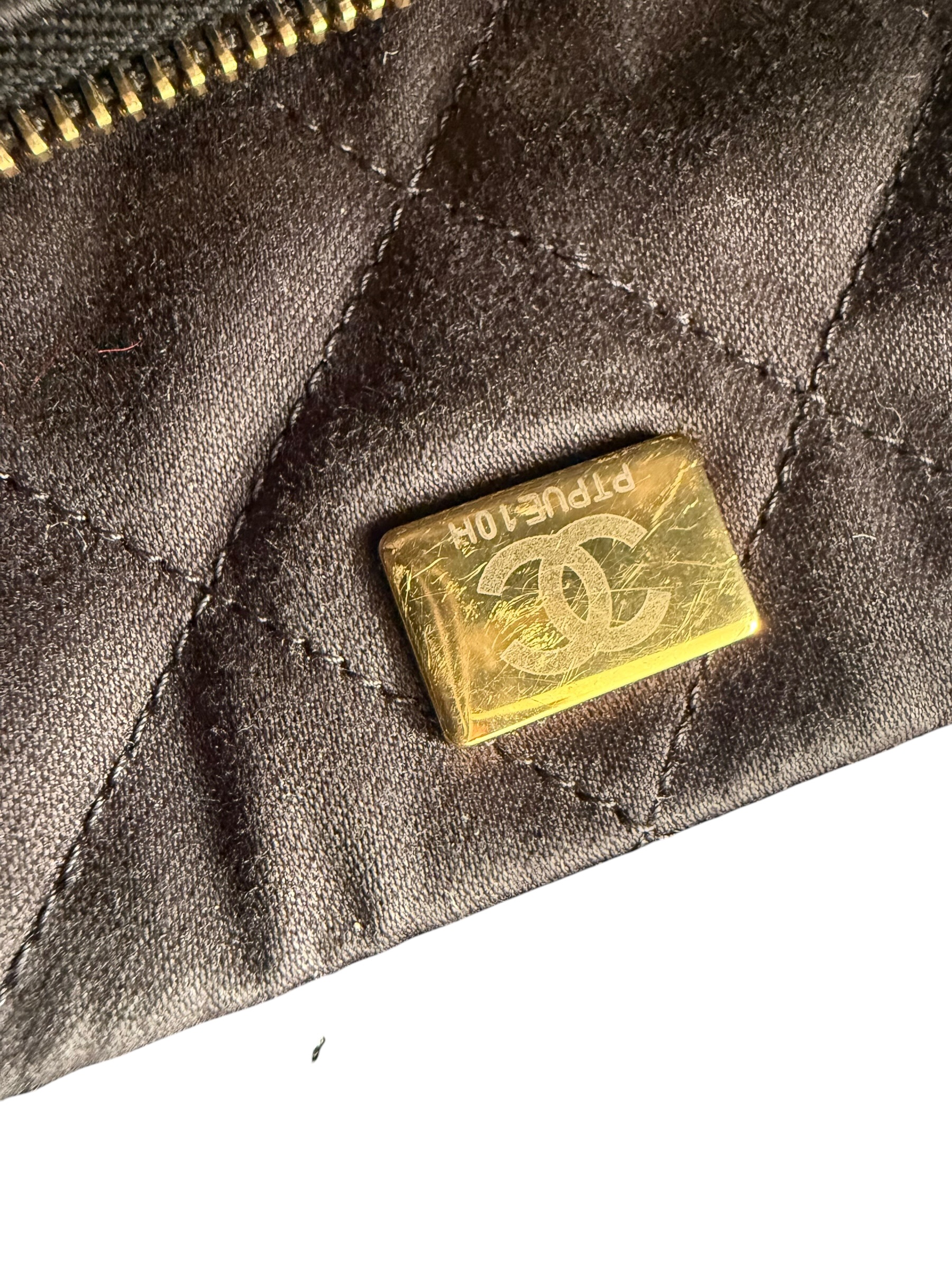 Chanel 22 Tasche | LOOP-Marktplatz