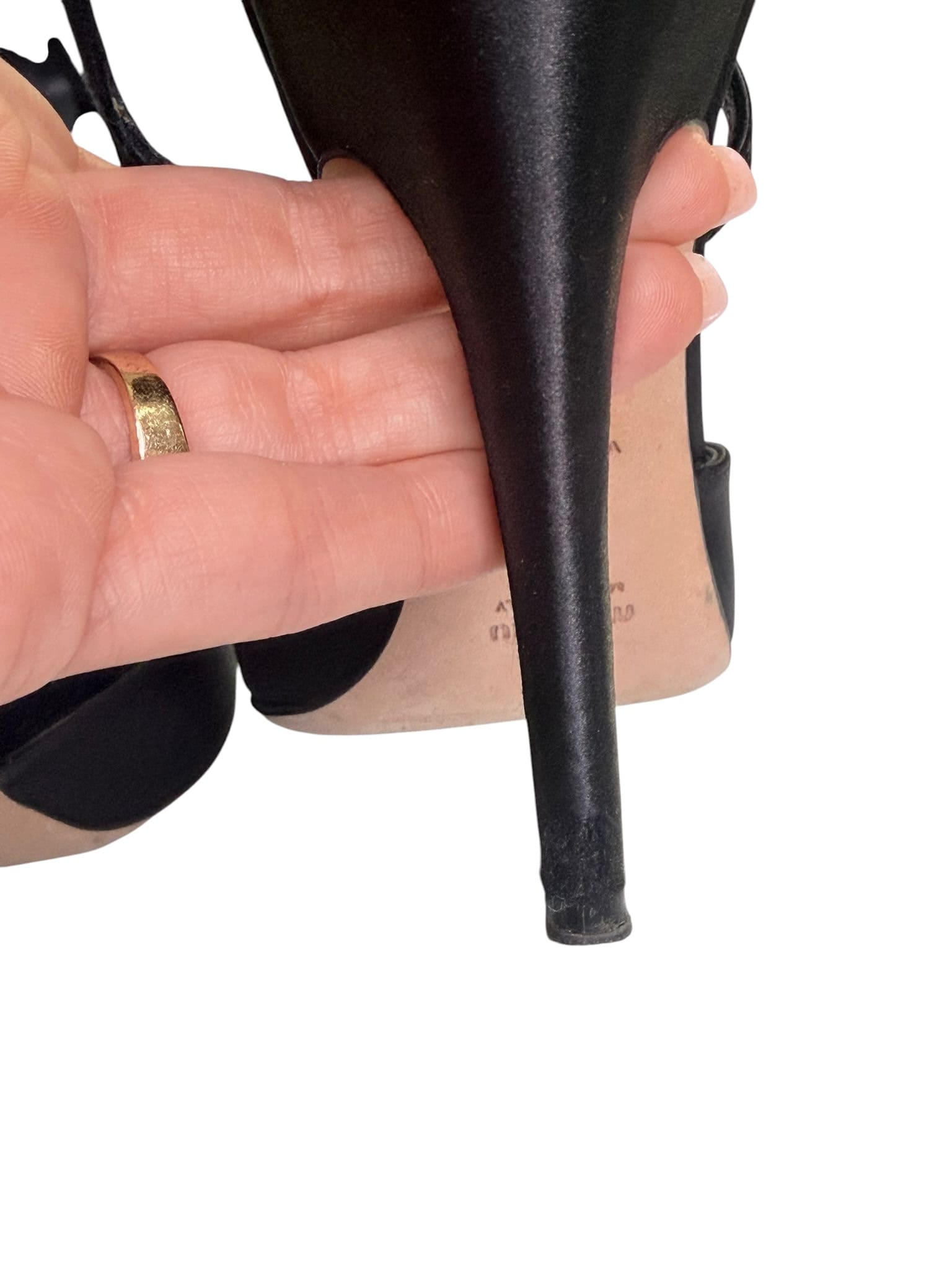 Miu Miu-Pumps | LOOP-Marktplatz