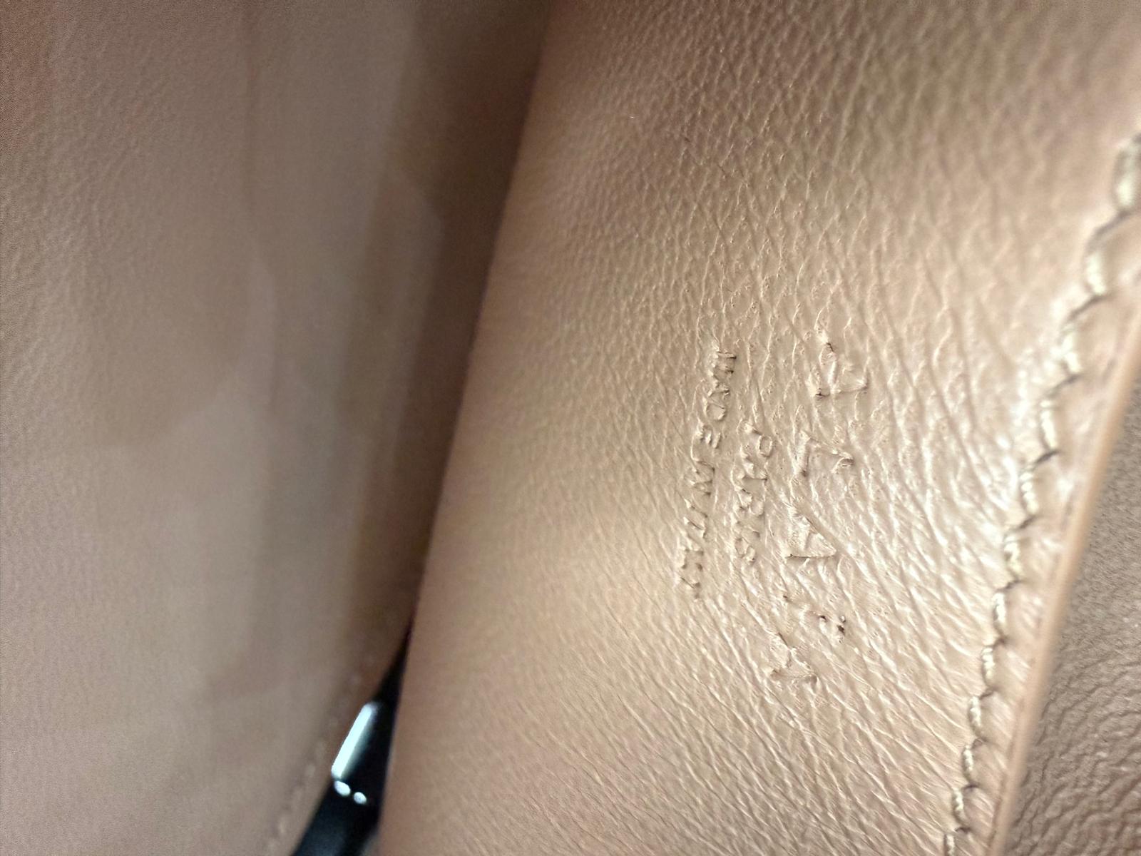 Alaia-Tasche
