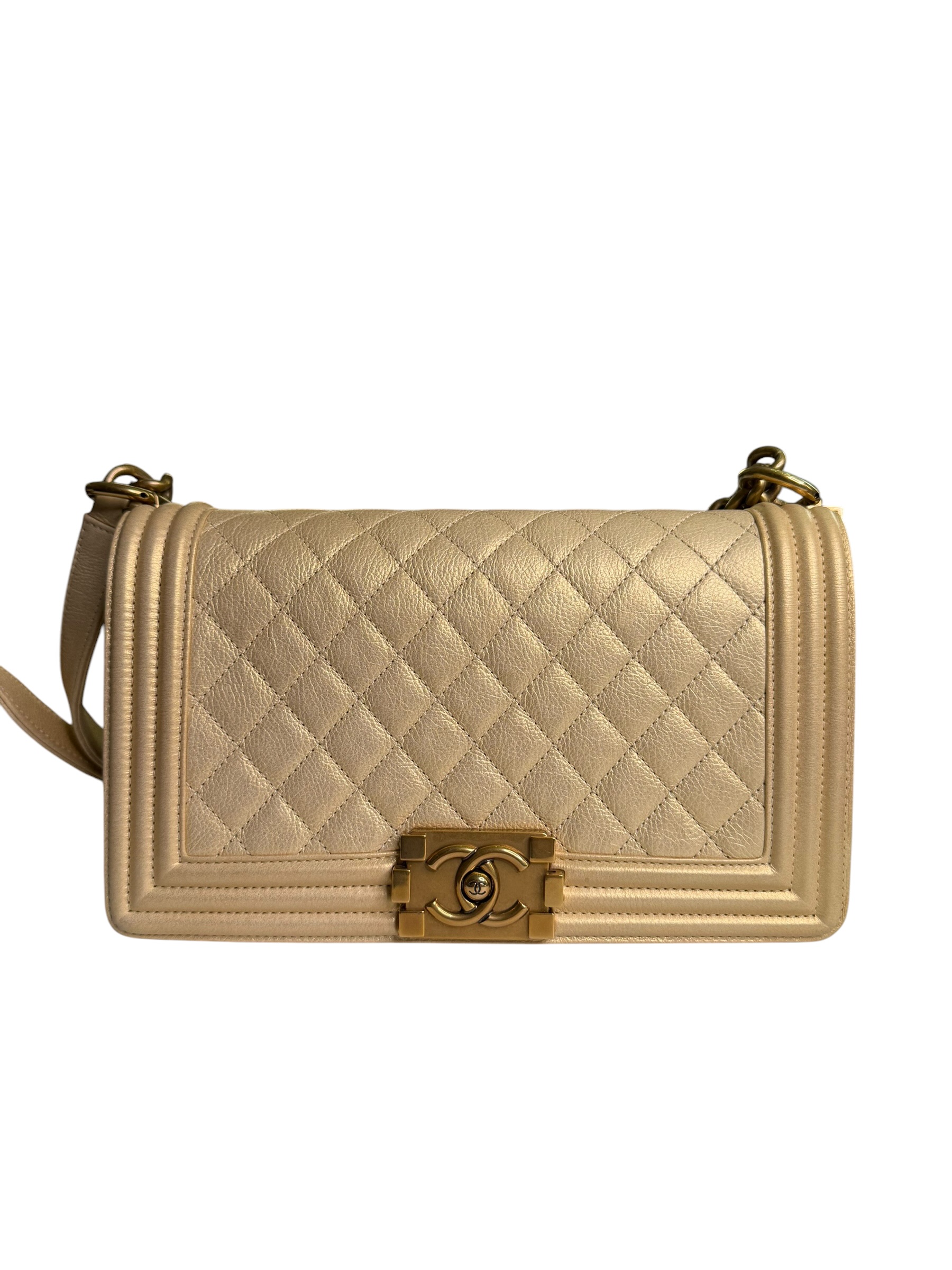 Chanel Boy-Tasche